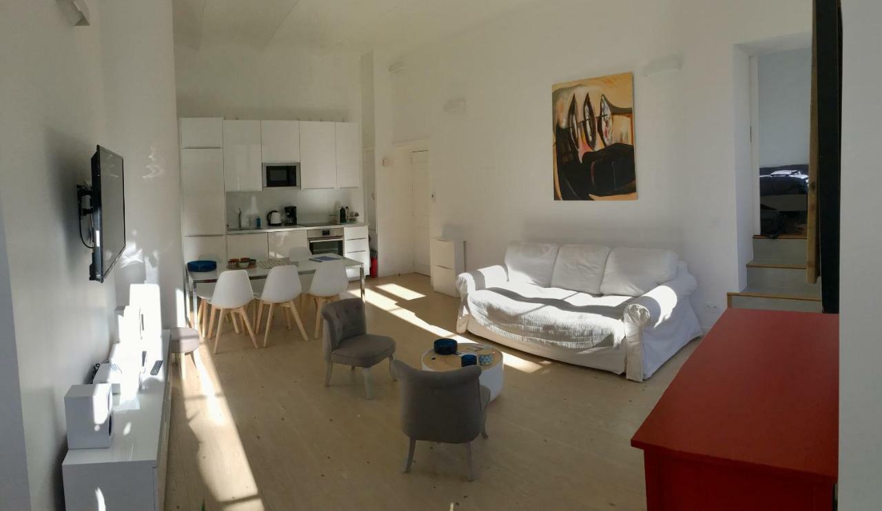 On Place Massena Apartment